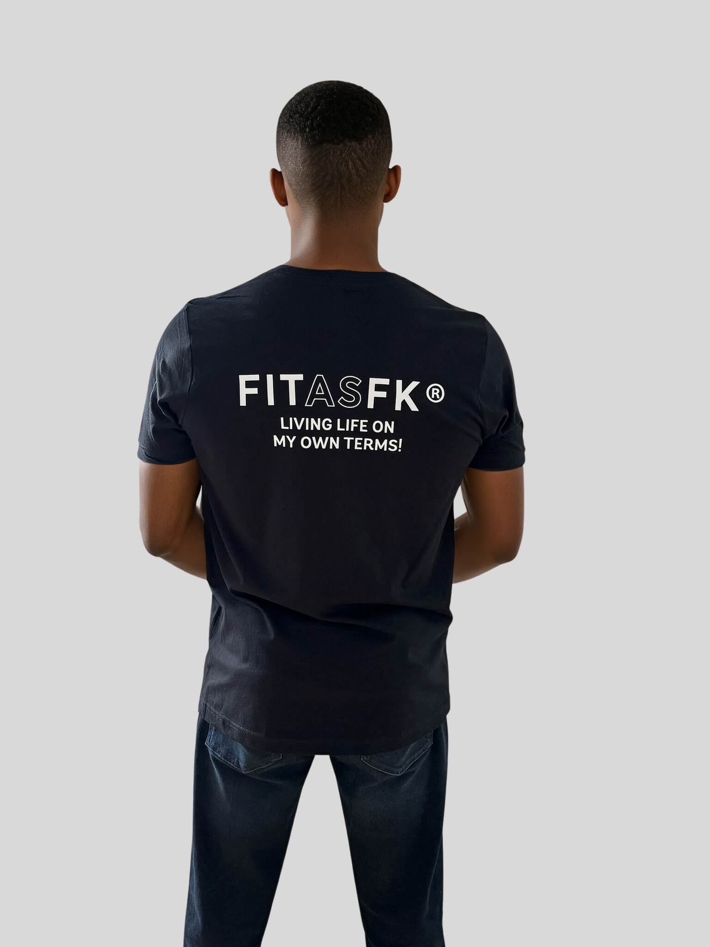 Men's fitted Cut Chest logo T-shirt